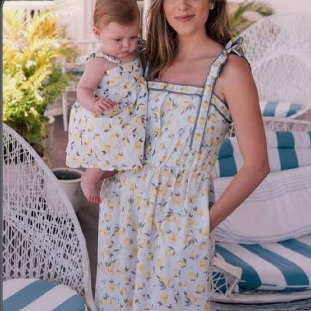 Gal meets glam Lemon dress